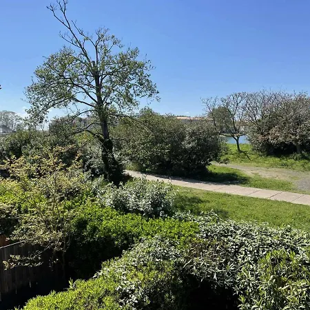Studio Cap D'Agde, 1 Piece, 4 Personnes - Fr-1-249-367 Агд